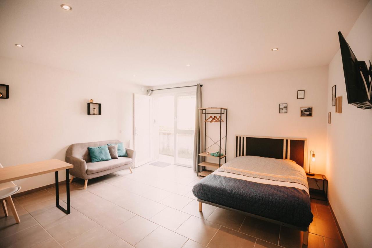 Franc-Bisontin - Unique ! 4 Logements Disponibles Besançon Kültér fotó