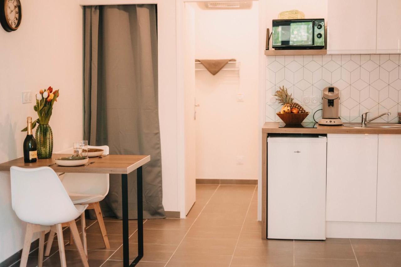 Franc-Bisontin - Unique ! 4 Logements Disponibles Besançon Kültér fotó